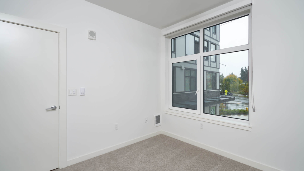 8020 161st Ave Northeast - Photo 25