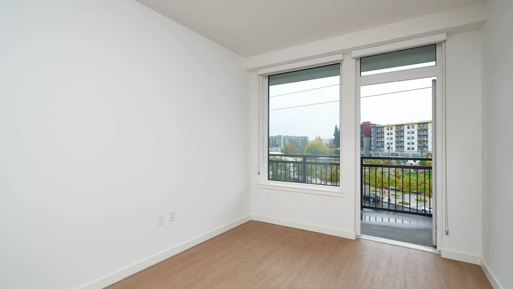 8020 161st Ave Northeast - Photo 30