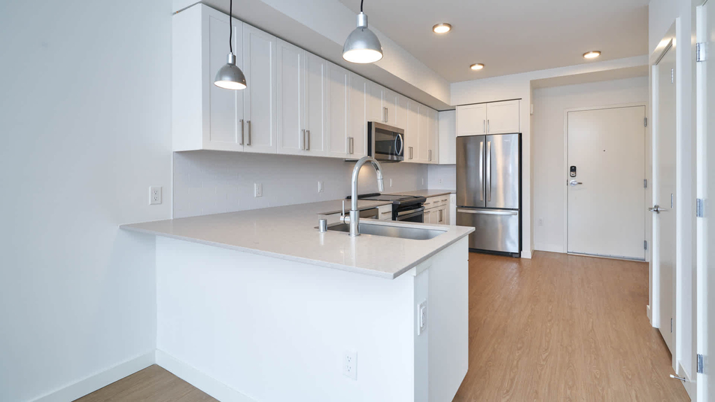 8020 161st Ave Northeast - Photo 48