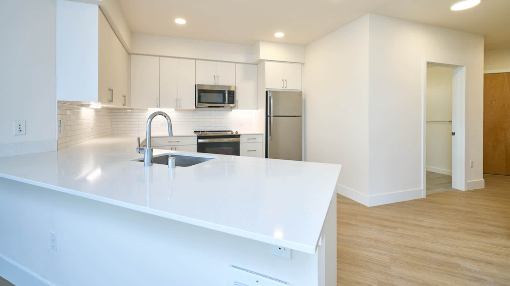 16015 Cleveland Street - Photo 73
