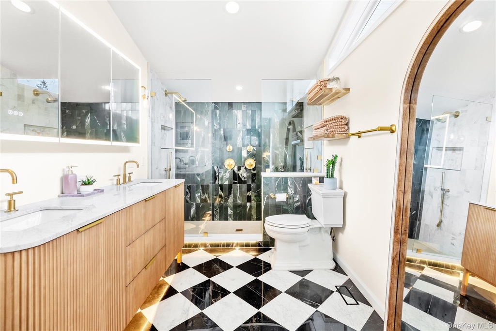 58 N Howells Point Road - Photo 9