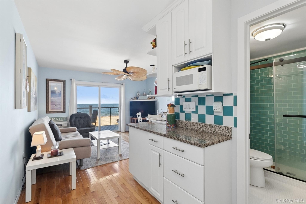 16 Navy Road - Photo 3