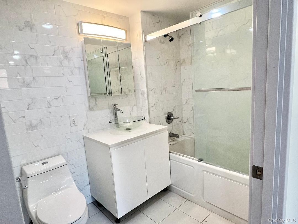 55 S Middle Neck Road - Photo 2