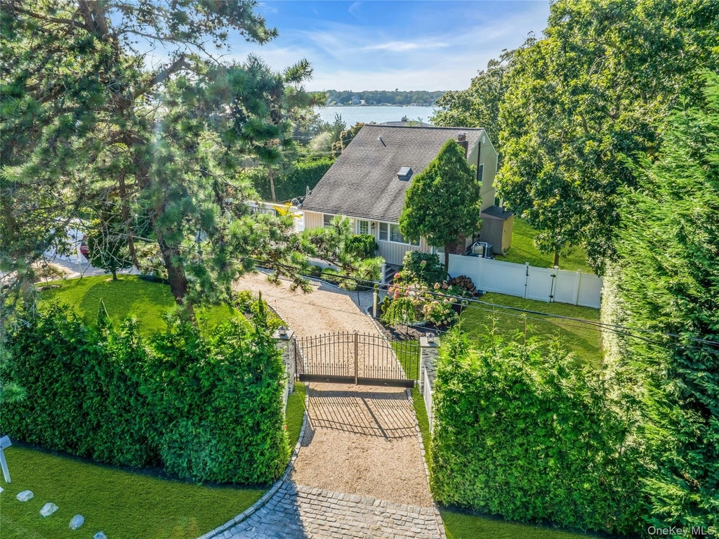 35 Grant Boulevard - Photo 0