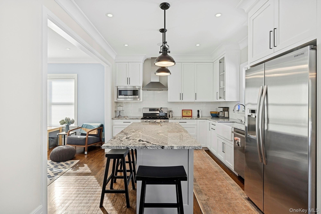 134a Montauk Highway - Photo 3