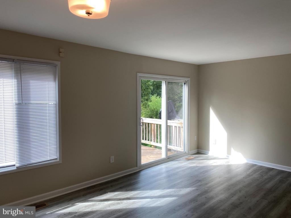 2804 Cambridge Drive - Photo 5