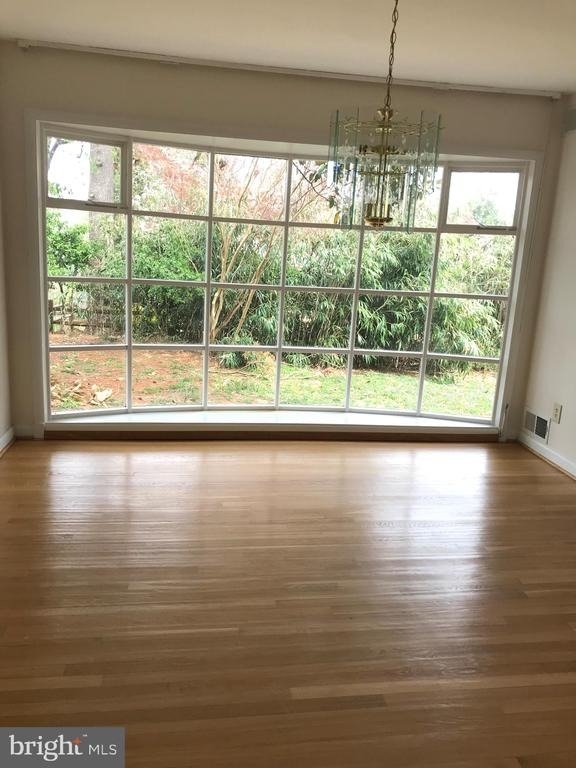 6218 Nelway Drive - Photo 13