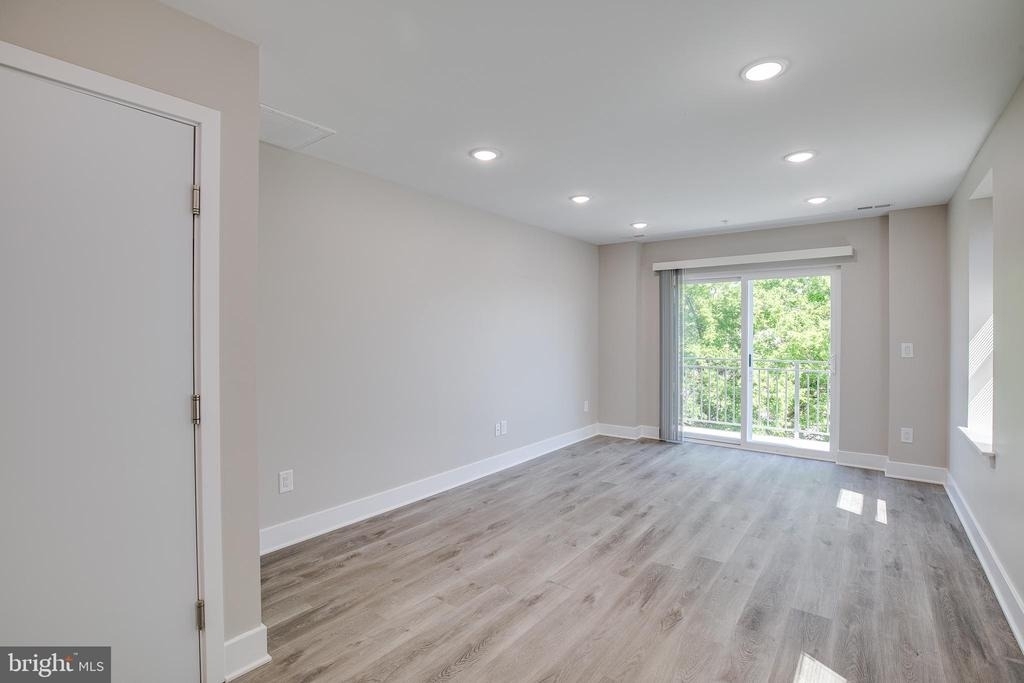 2015 N College Avenue - Photo 17