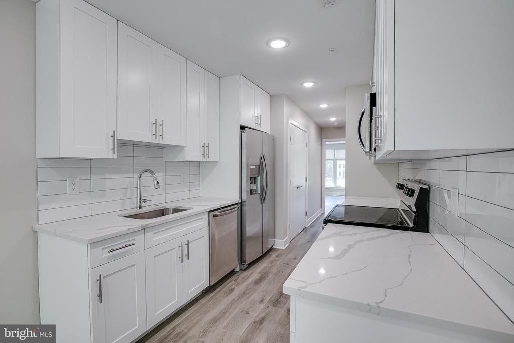 2015 N College Avenue - Photo 18