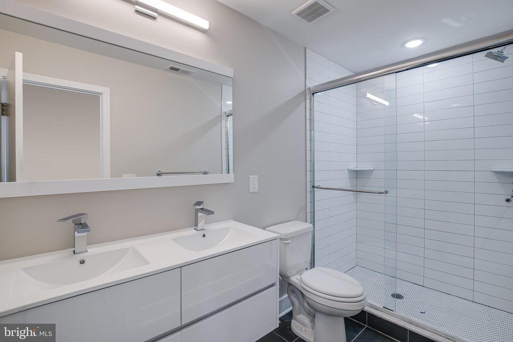 2015 N College Avenue - Photo 6