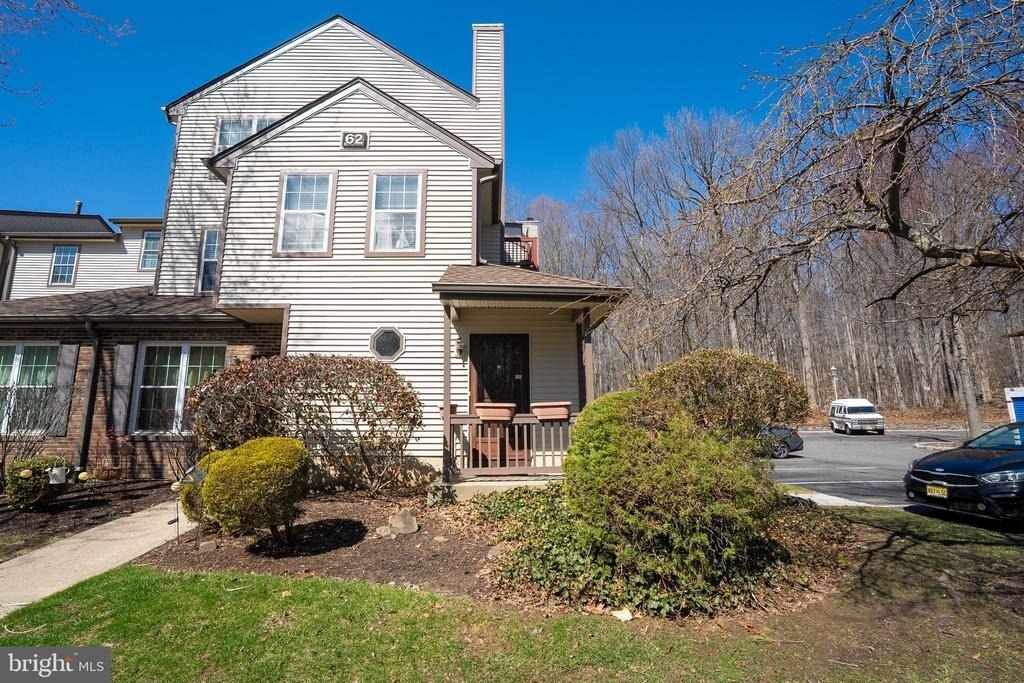 6202 Cedar Court - Photo 0