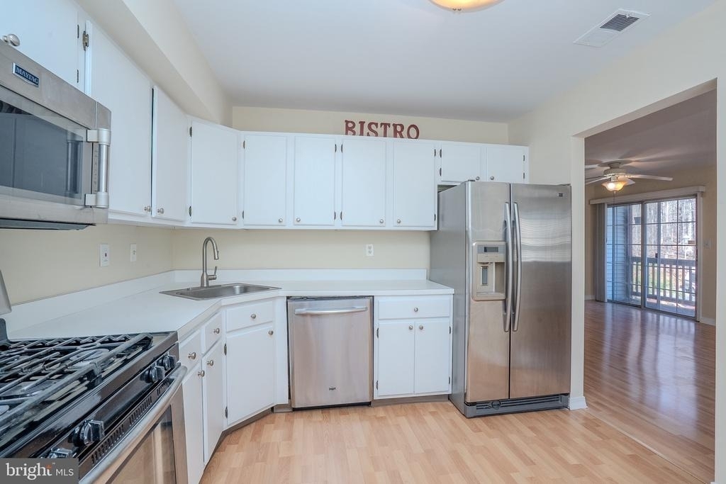 6202 Cedar Court - Photo 9