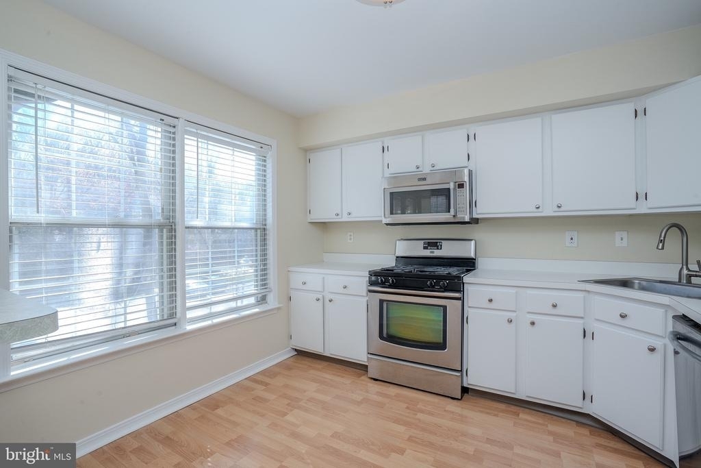 6202 Cedar Court - Photo 7