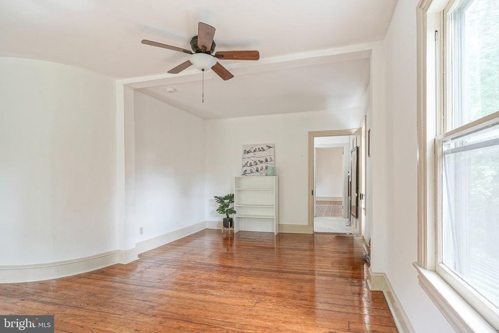 315 Chestnut Street - Photo 9