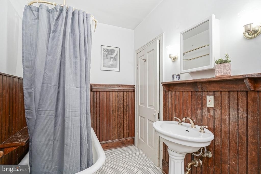 315 Chestnut Street - Photo 12