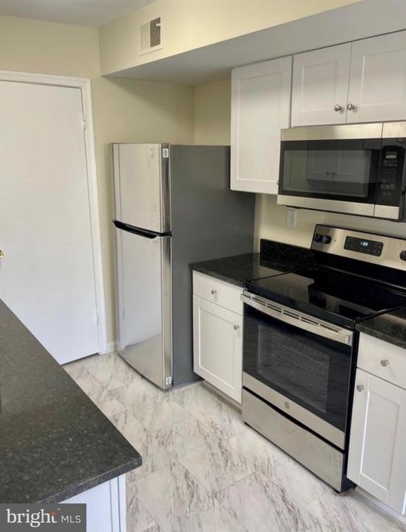 20253 Shipley Terrace - Photo 1