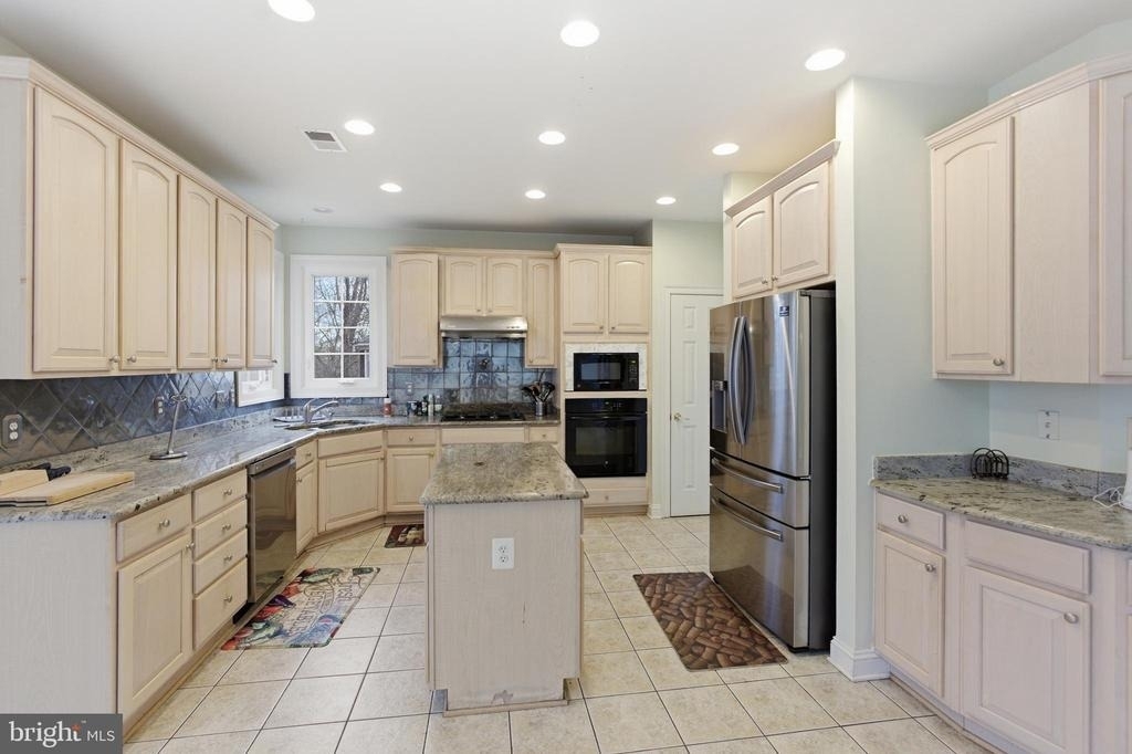 2928 Marlow Farm Terrace - Photo 9