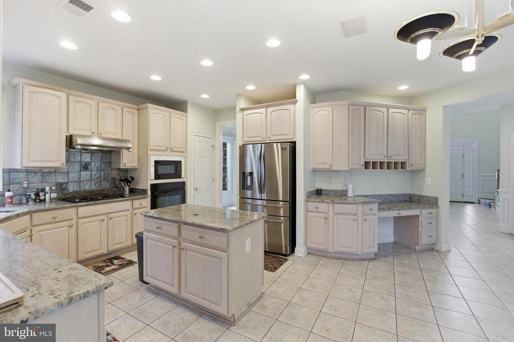 2928 Marlow Farm Terrace - Photo 10