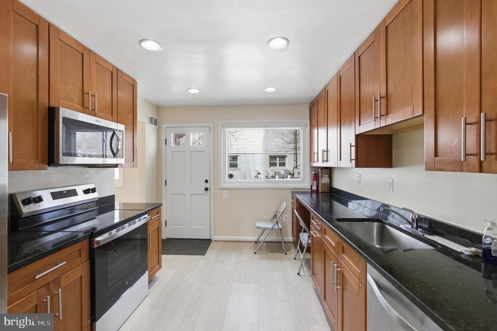 11100 Markwood Drive - Photo 12