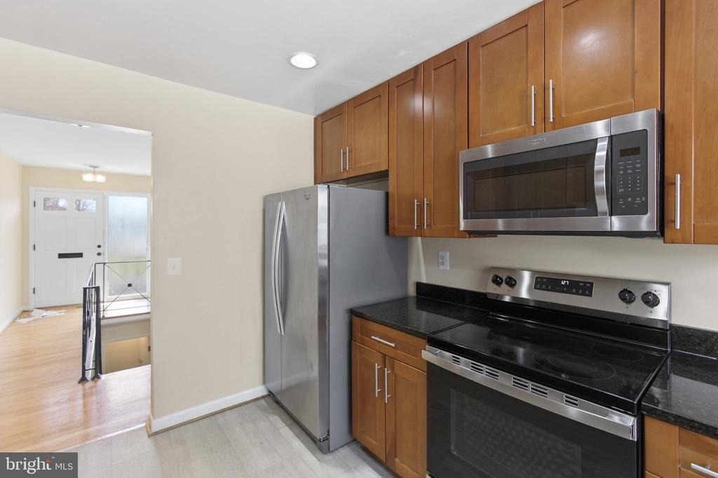11100 Markwood Drive - Photo 10