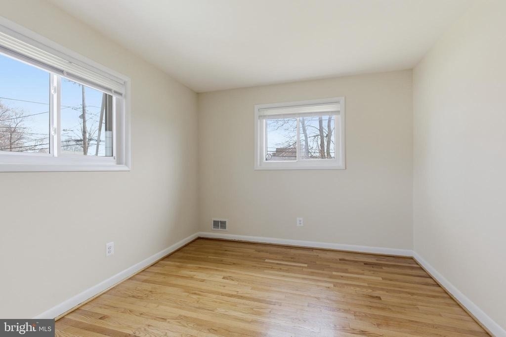 11100 Markwood Drive - Photo 6