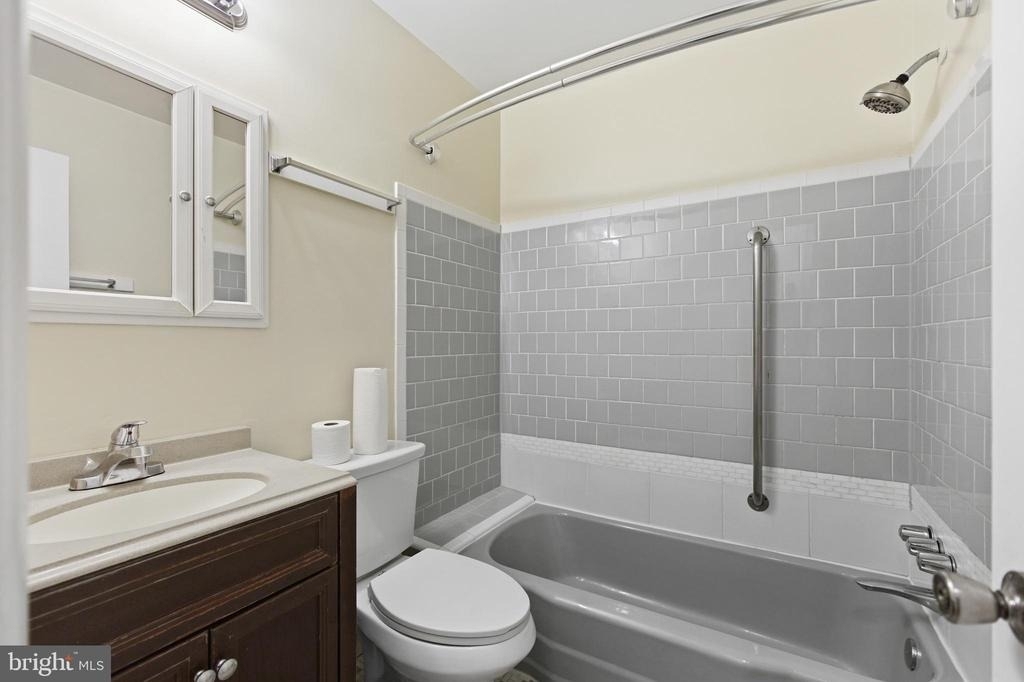 11100 Markwood Drive - Photo 13
