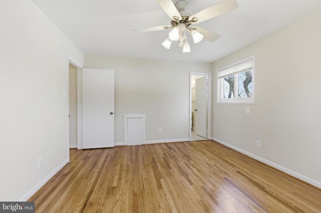 11100 Markwood Drive - Photo 5