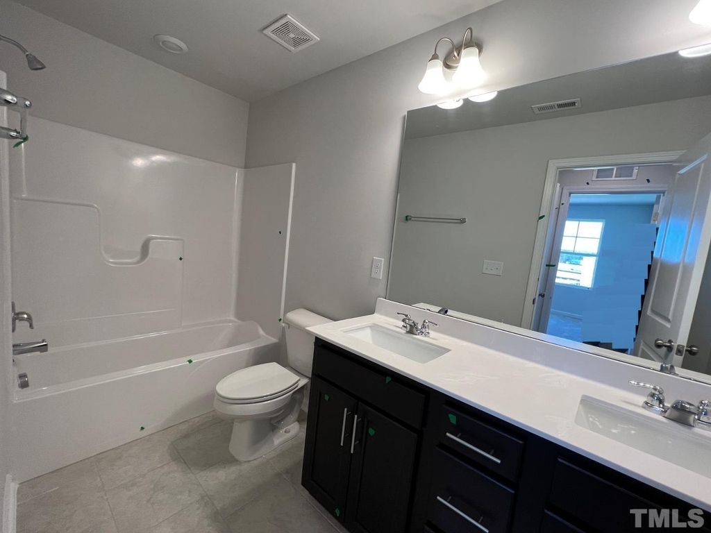 2143 Caen Street - Photo 8