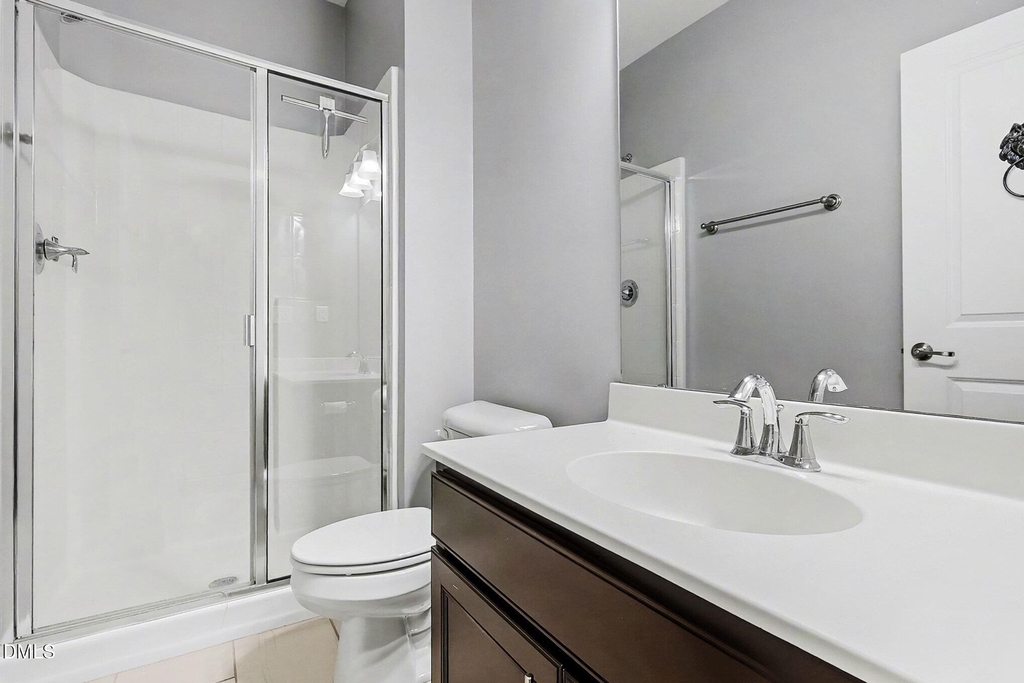 512 Austin View Boulevard - Photo 5