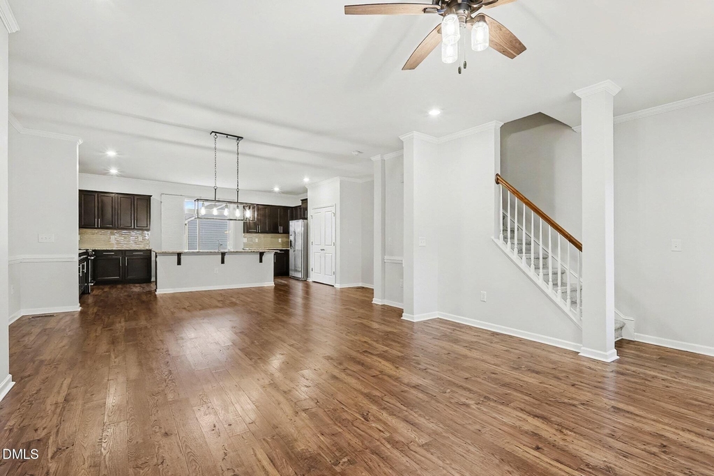 512 Austin View Boulevard - Photo 10