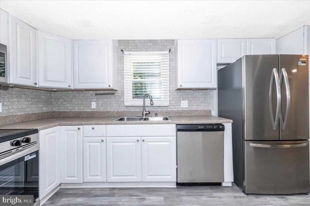 12284 Bandera Lane - Photo 15