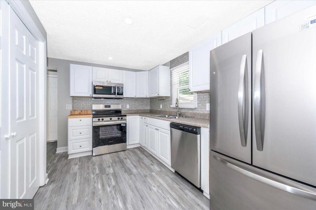 12284 Bandera Lane - Photo 12