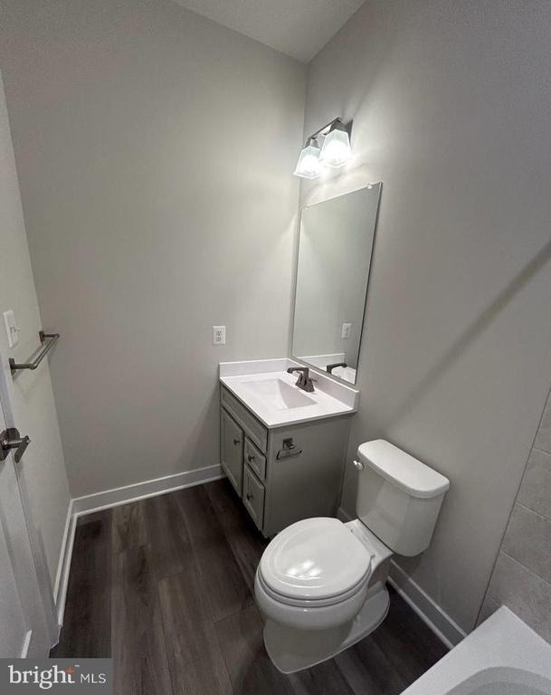 168 Bethlehem Pl - Photo 1
