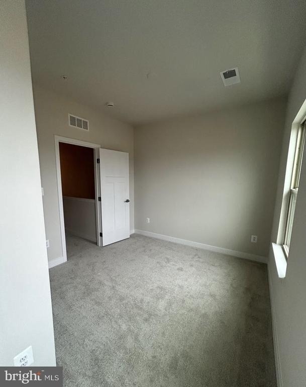 168 Bethlehem Pl - Photo 3