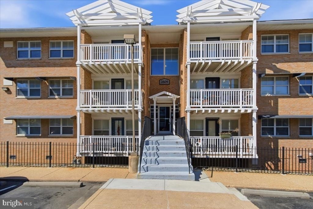 2609 Douglass Road Se - Photo 0