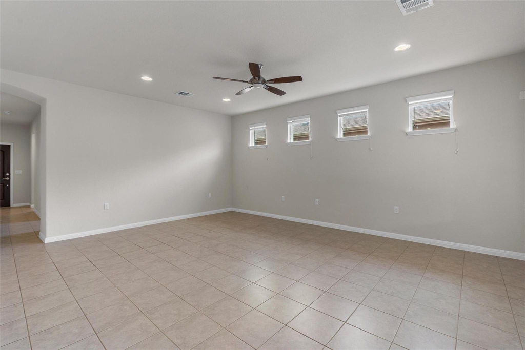 108 Calhoun Ln - Photo 8