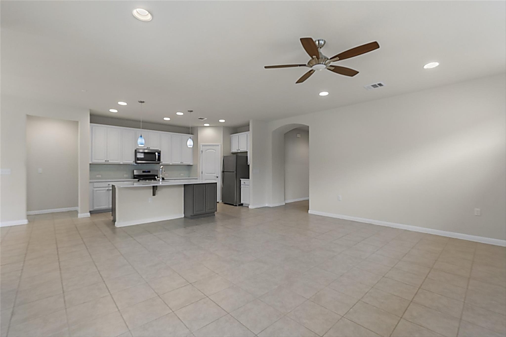 108 Calhoun Ln - Photo 6
