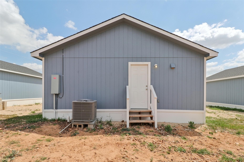 1087 Schubert Ln - Photo 16