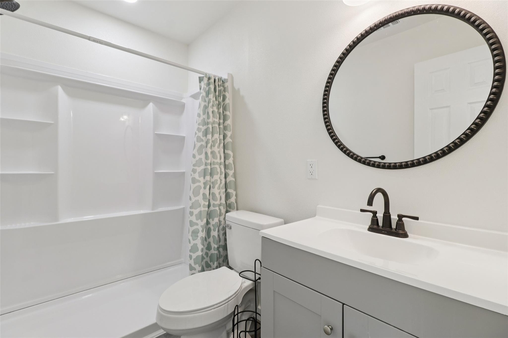 1087 Schubert Ln - Photo 11