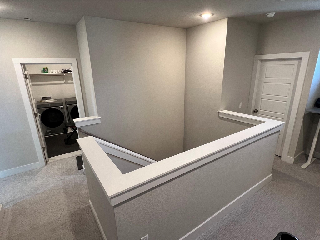 11204 Gadsen Ln - Photo 8