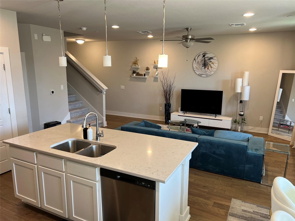 11204 Gadsen Ln - Photo 14