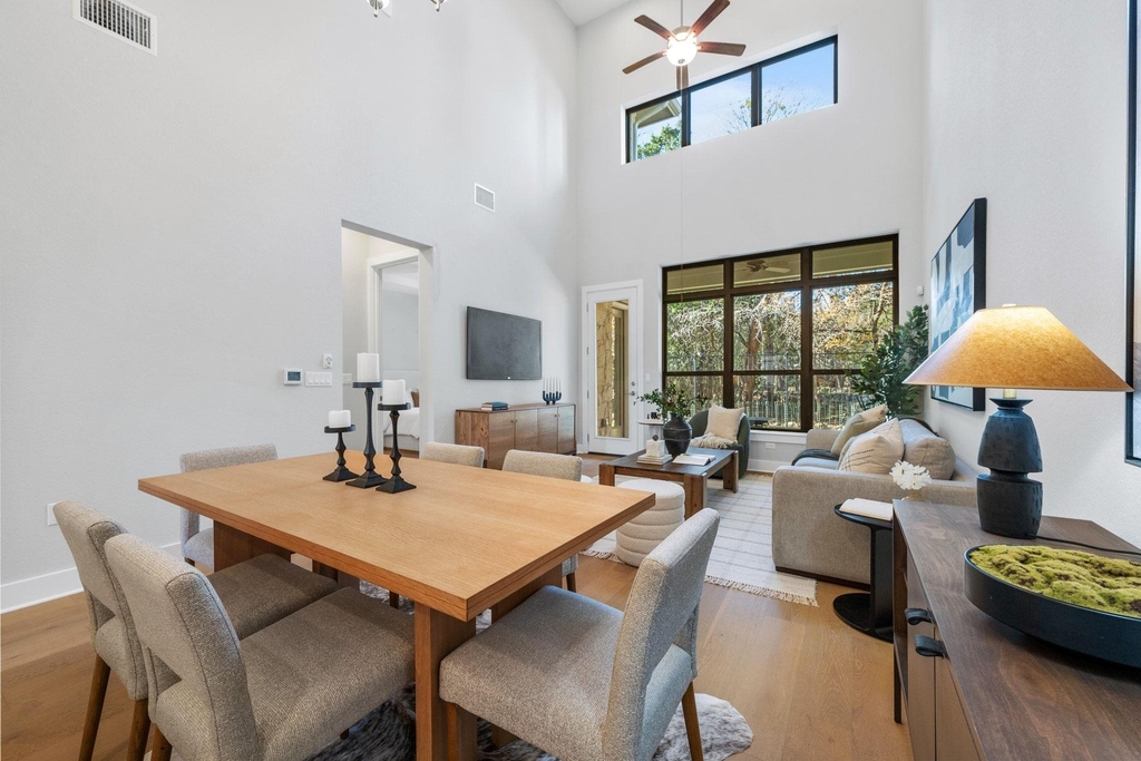 4323 Spicewood Springs Rd - Photo 8