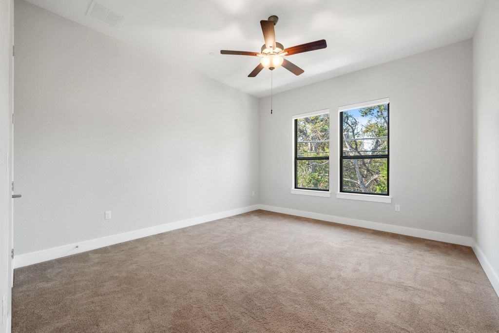 4323 Spicewood Springs Rd - Photo 26