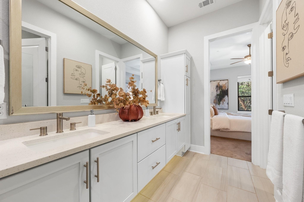 4323 Spicewood Springs Rd - Photo 18