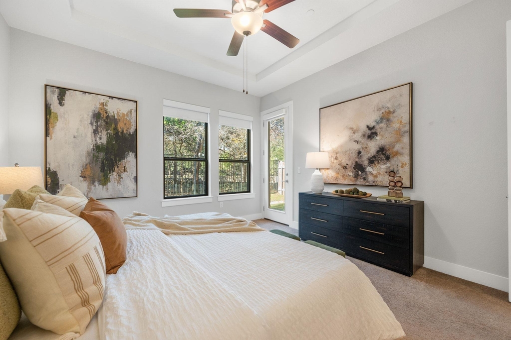 4323 Spicewood Springs Rd - Photo 16