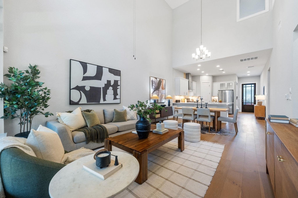 4323 Spicewood Springs Rd - Photo 11