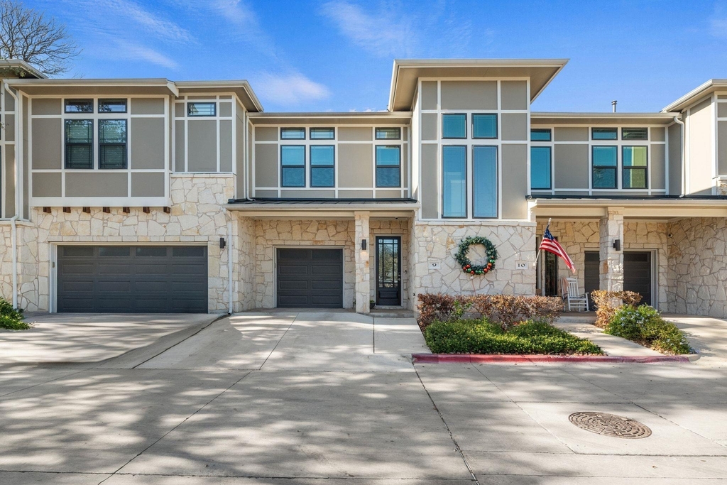 4323 Spicewood Springs Rd - Photo 1