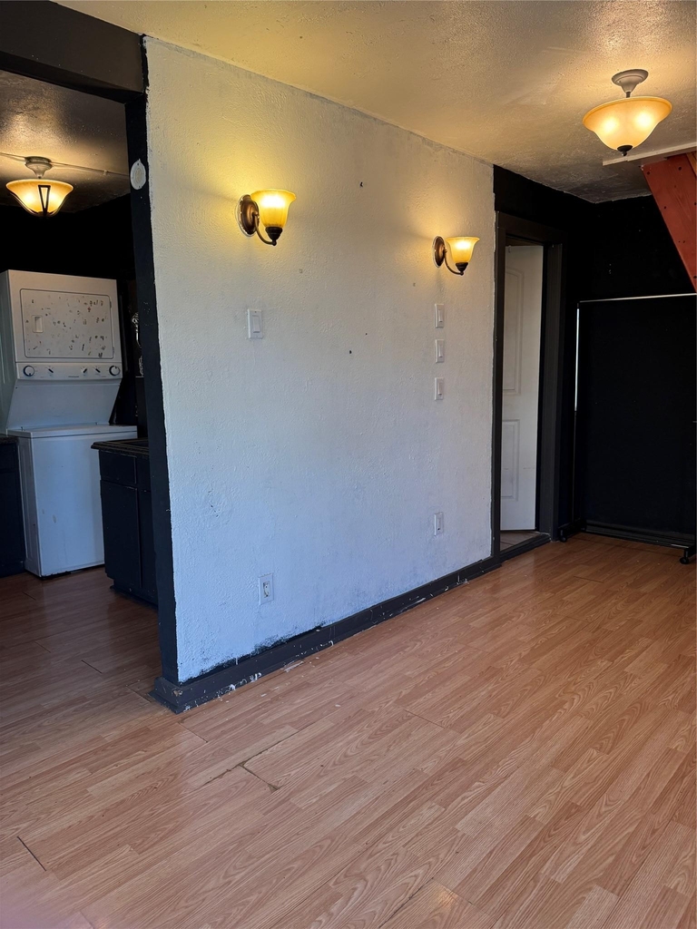 704 Franklin Blvd - Photo 5
