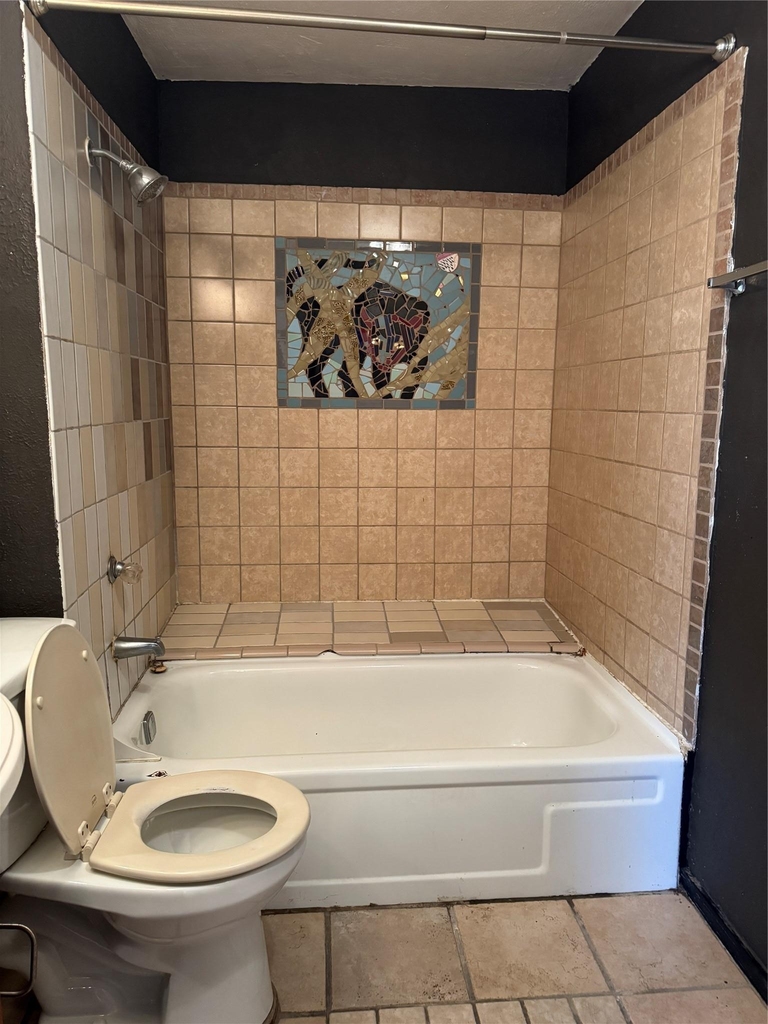 704 Franklin Blvd - Photo 8
