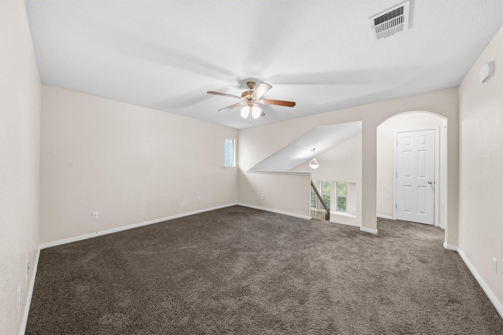 601 Silver Wing Ct - Photo 6